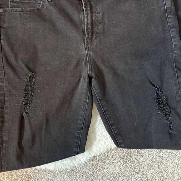 Articles of Society black distressed skinny jeans size 30 - Picture 2 of 9